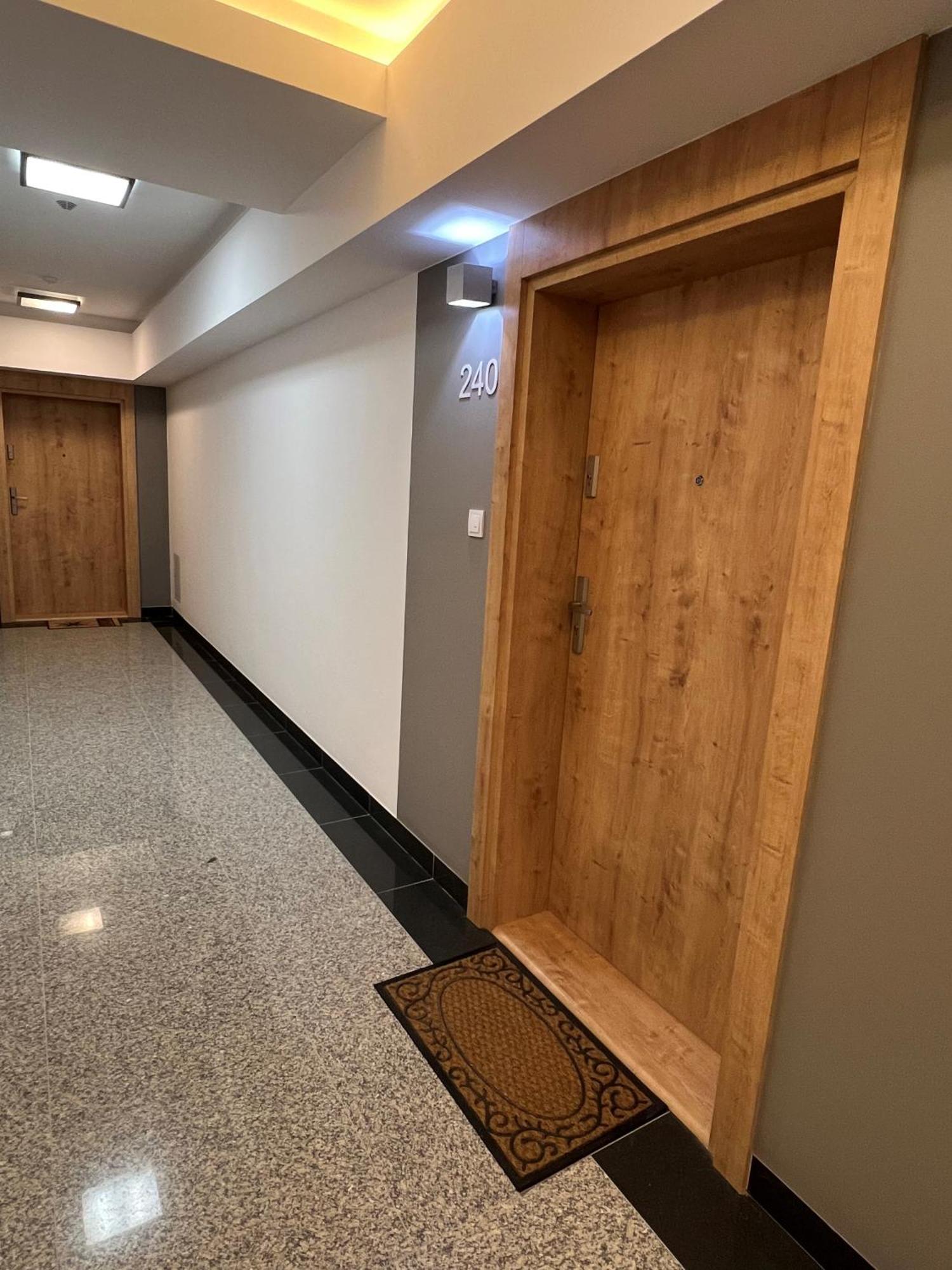 Porta Mare Apartments Luxview- Budynek Centralny Дзивновек Екстериор снимка